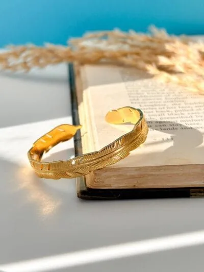 Leaf gold plated  bangle