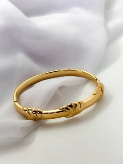 Twist Gold plated bangle