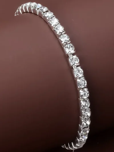 Tennis bracelet