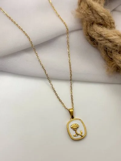 Bella  gold plated necklace 