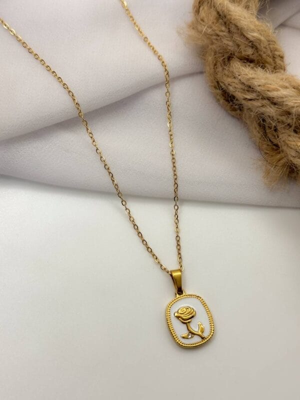 Bella  gold plated necklace 