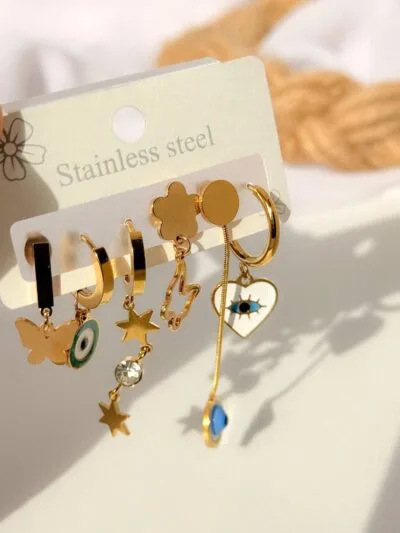 Set of  gold plated  earrings 