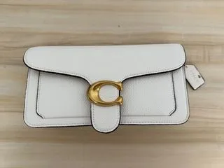 White Charm Signature