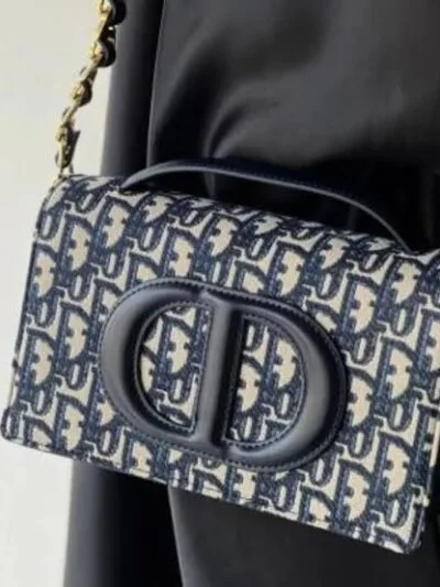 Monogram Luxe – Signature Edition