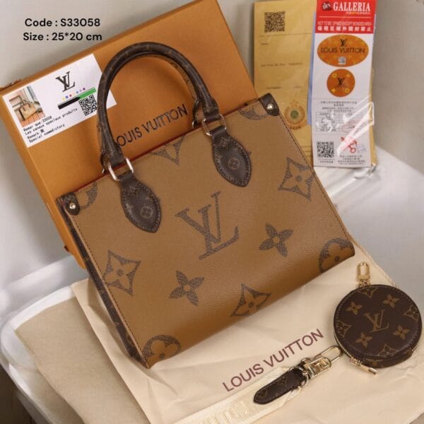 Masterfully made bag  size 25 * 20