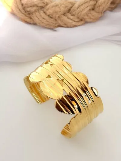 Ripple gold plated bangle