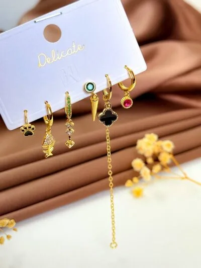 Trendy Set of  gold plated  earrings 