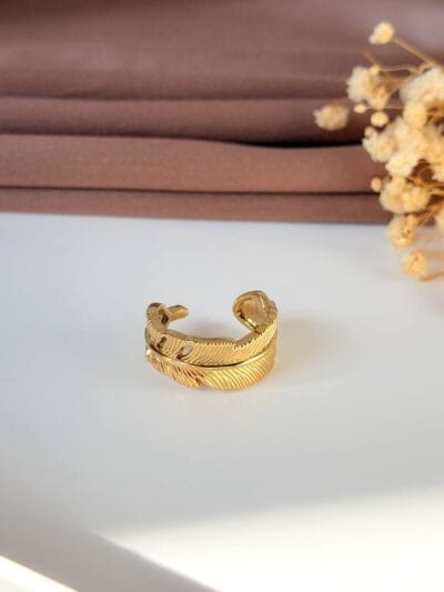 Leaf gold plated ring