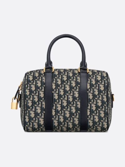 Trendy box bag size 19 * 26