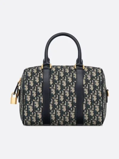Trendy box bag size 19 * 26