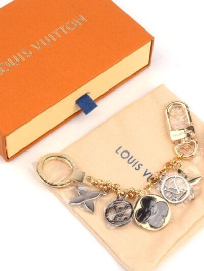 Glow keychain