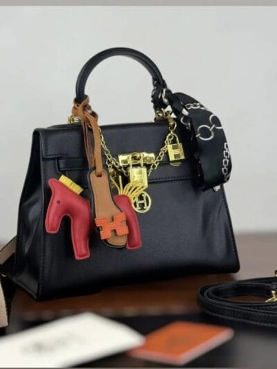 Black HM  Bag size M