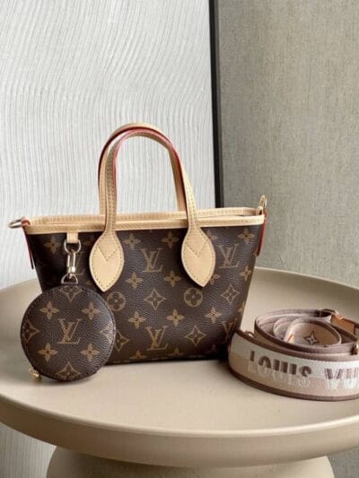 Trendy bag size 22*15