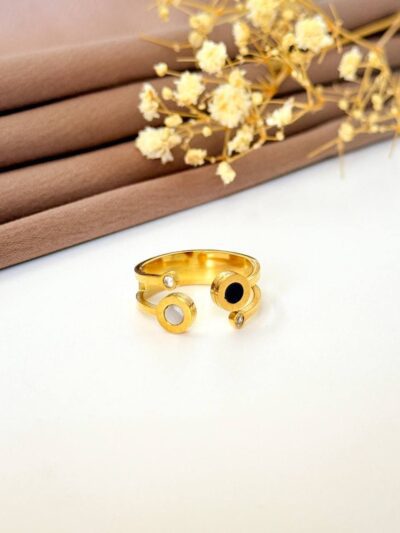 Alluring gold plated ring
