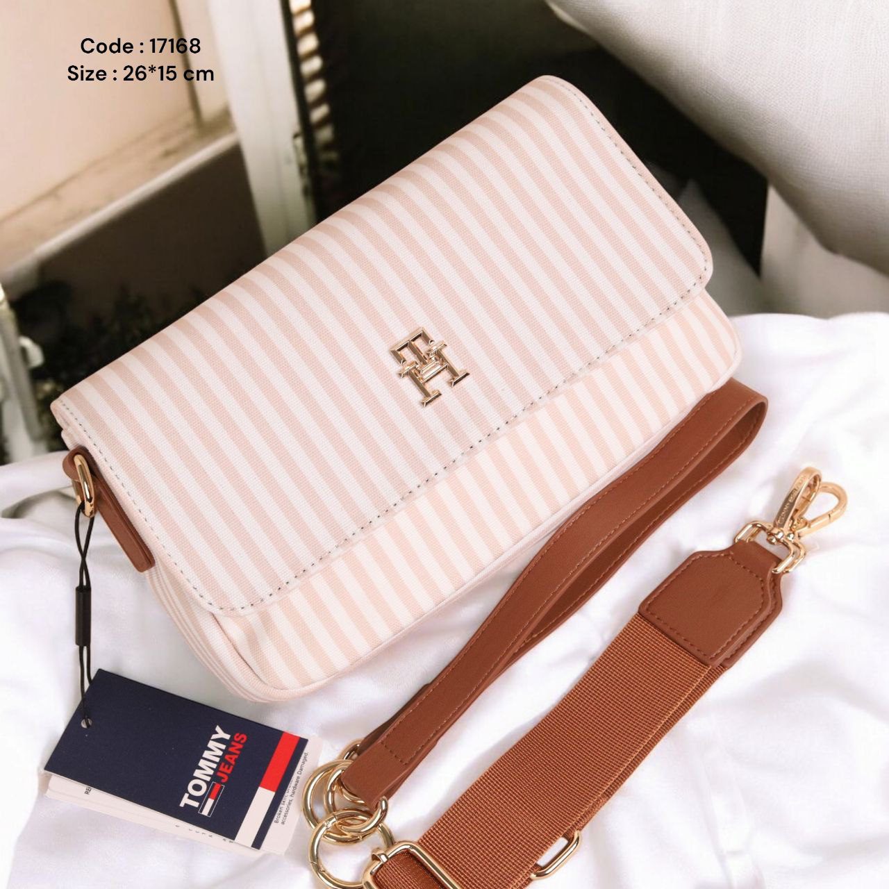 Beige TH bag