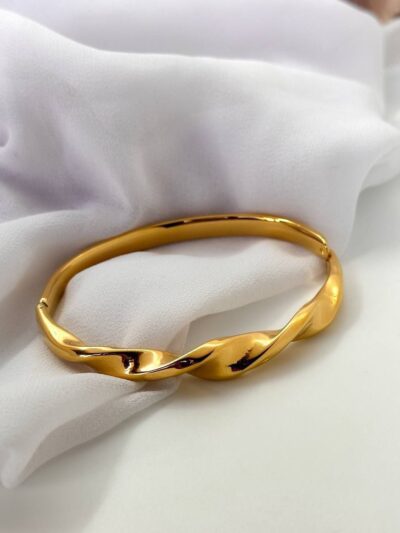 Twisted gold plated bangle