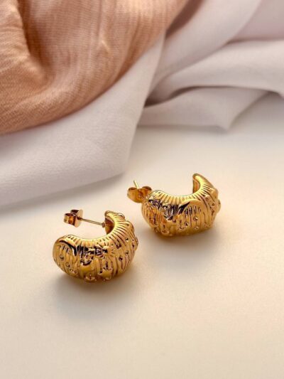 Croissant gold plated  earrings 