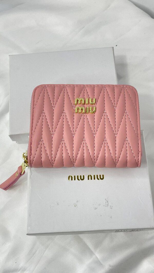 MM pink wallet