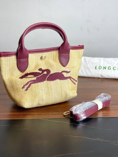 Maroon  bag  size 15*24