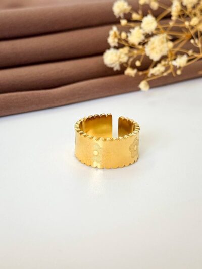 Chunky gold plated ring