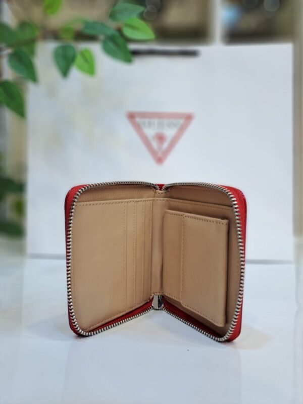 Elegant red  wallet - Image 2