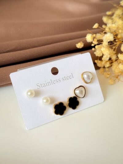 Set of  peral gold plated  earrings