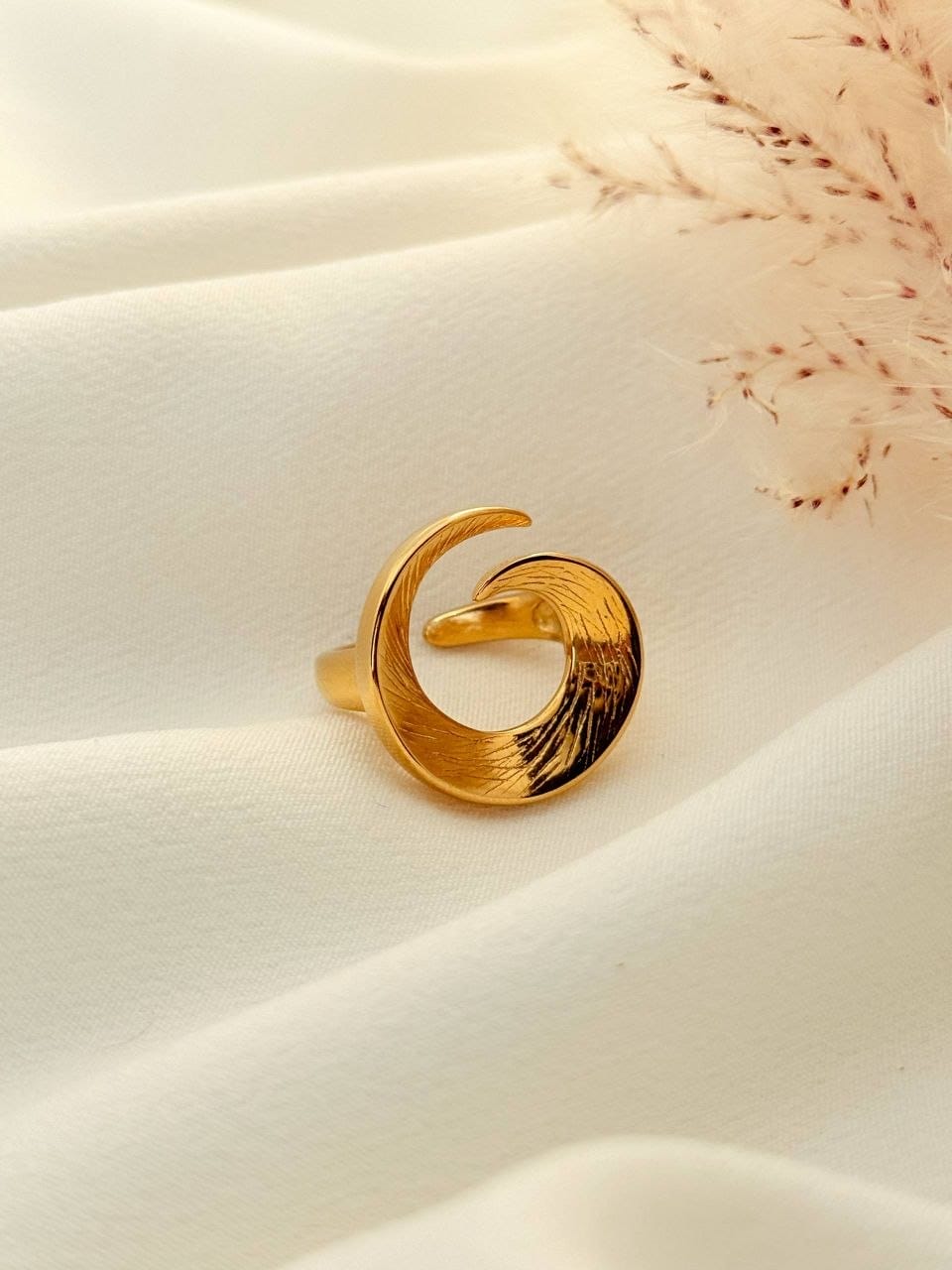 Anillo gold plated ring