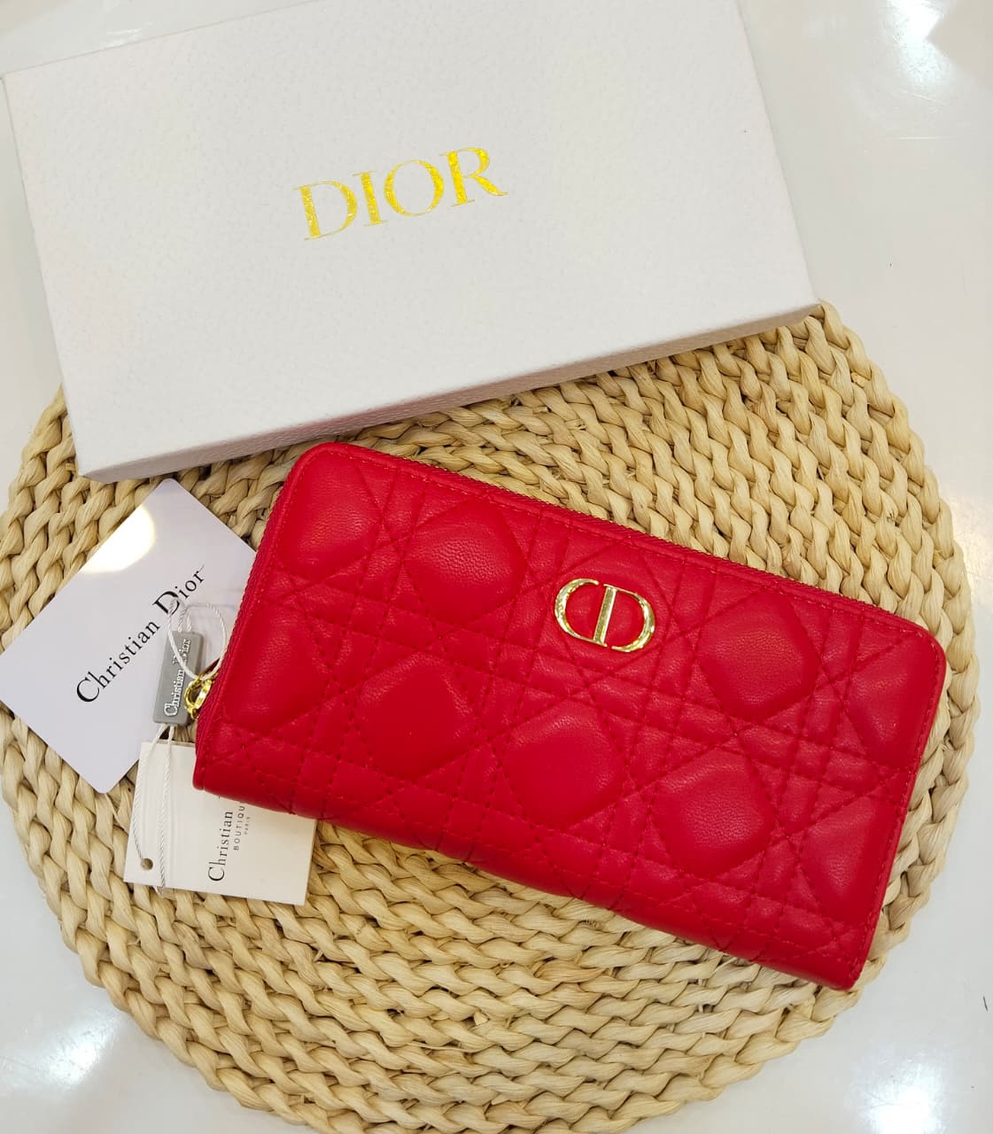 D  Red wallet