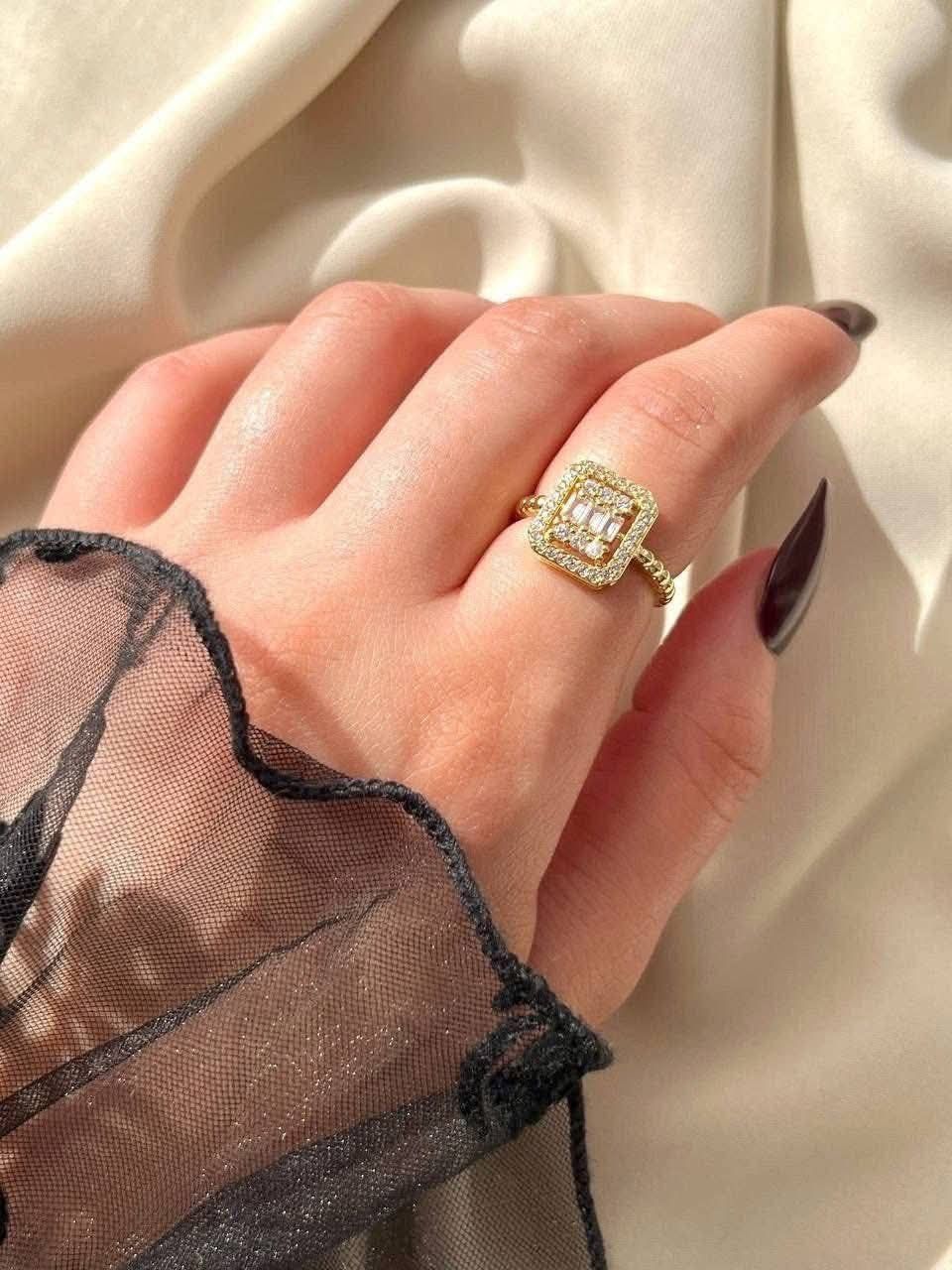 Elegant gold plated ring